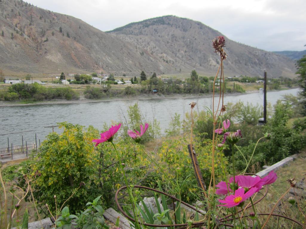 The Inn At Spences Bridge מראה חיצוני תמונה